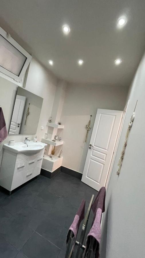 Seaview Apartments Anavyssos Zewnętrze zdjęcie